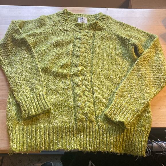 ST JOHN’S BAY lime green cable knit sweater - Picture 1 of 5
